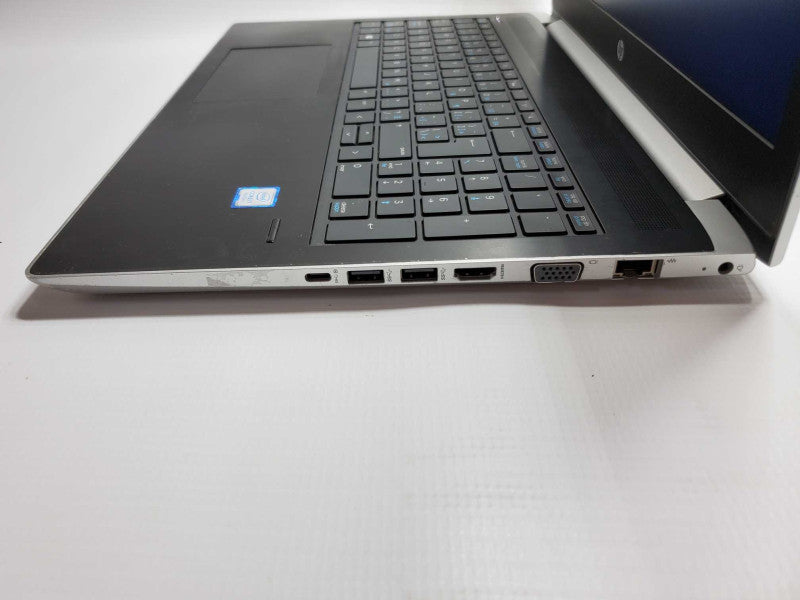 HP ProBook 450 G5 Core i7-8550U @ 1.8 GHz 16GB DDR4 500GB SSD Nvidia 930MX 2GB (
