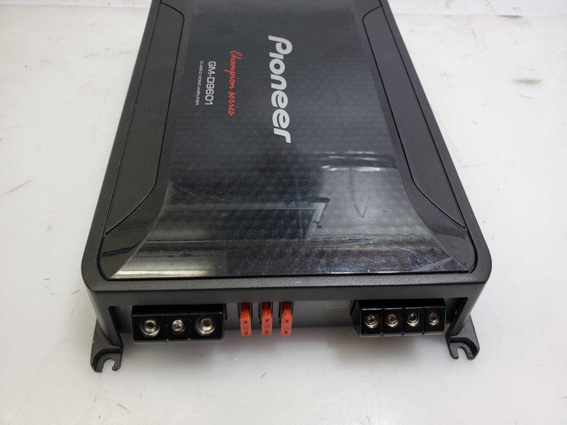 Pioneer GM-D9601 Car Audio Amplifier w/Remote Bass Control Knob & Cable )