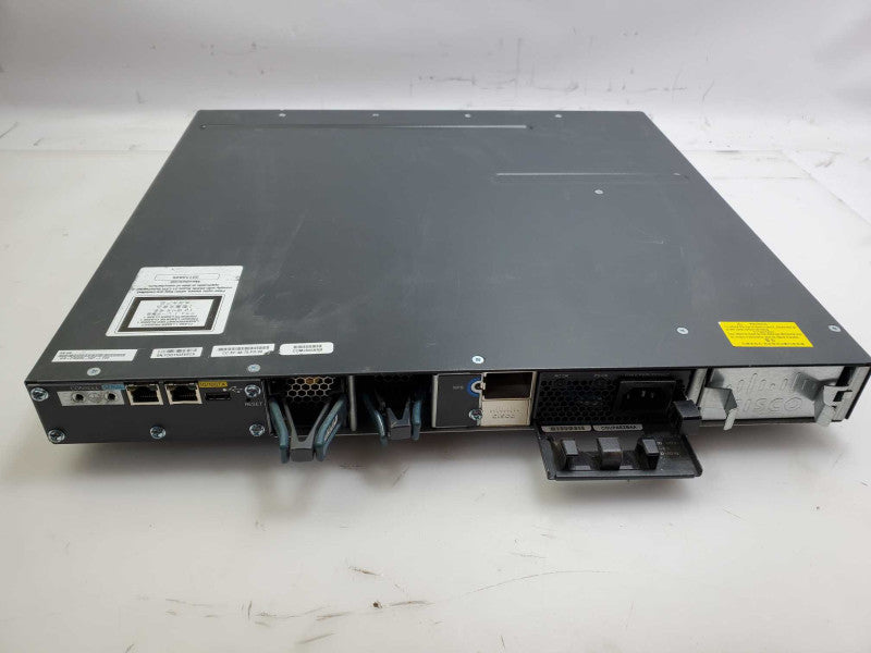 Cisco Systems Catalyst WS-C3560X-24P-L Gigabit Ethernet 24 Port Network Switch )
