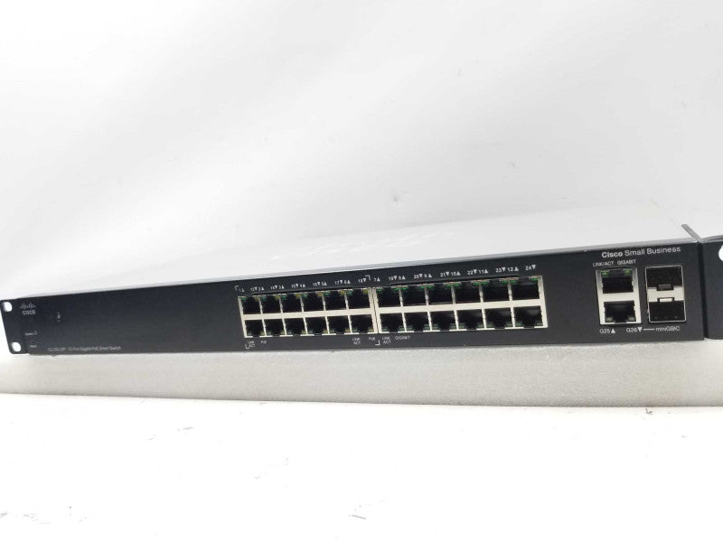 Cisco SG200-26P SLM2024PT V03 26-Ports Desktop Ethernet PoE Smart Switch ~