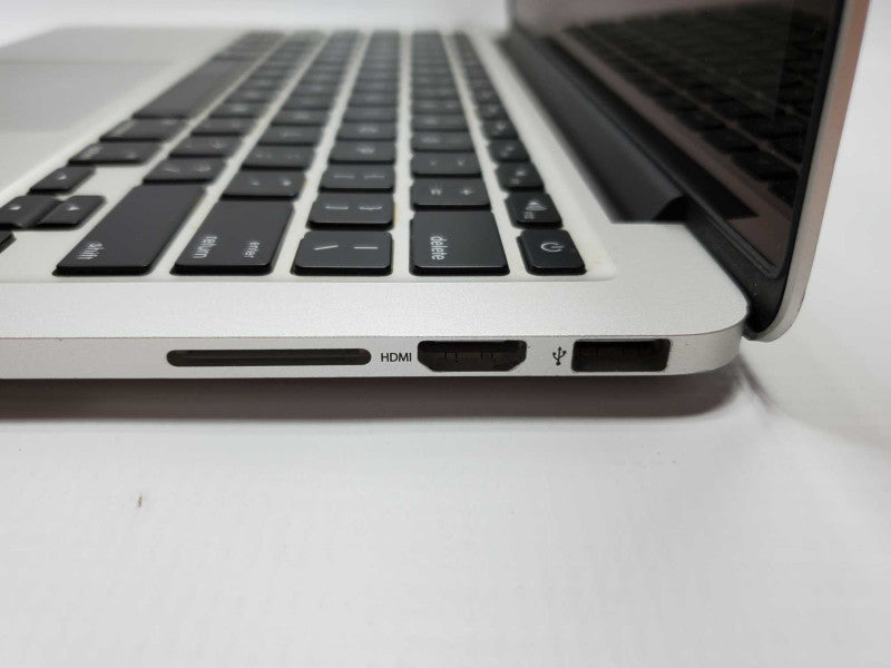 Macbook Pro 2013 Core i5-4288U @ 2.6 GHz 8GB Ram 250GB SSD (