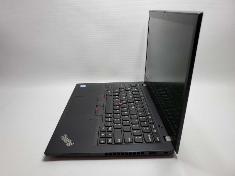 Lenovo ThinkPad X390 Core i5-8265U @ 1.6 GHz 8GB Ram 250GB SSD (