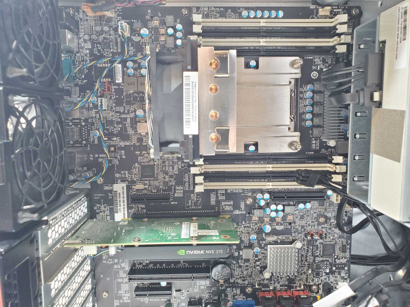 Lenovo ThinkStation P500, Xeon E5-1607v3 3.1GHz, NVS315 GPU, No RAM/PSU _