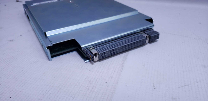 Fujitsu S26361-K1305-V326 Brocade 5450 8Gb FC [