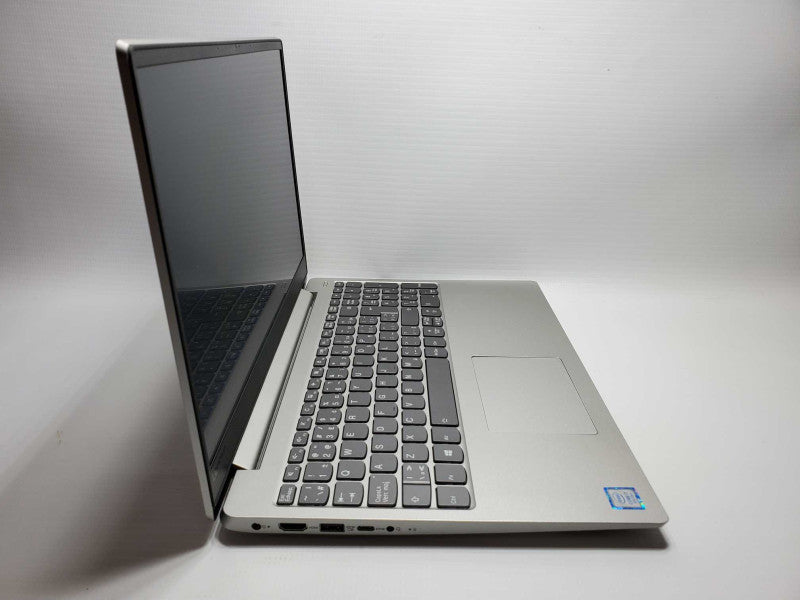 Lenovo IdeaPad 330S Core i7-8550U @ 1.8 GHz 8GB DDR4 250GB SSD (