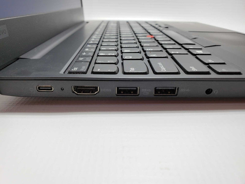 Lenovo ThinkPad E590 Core i7-8565U @ 1.8 GHz 16GB DDR4 250GB SSD (