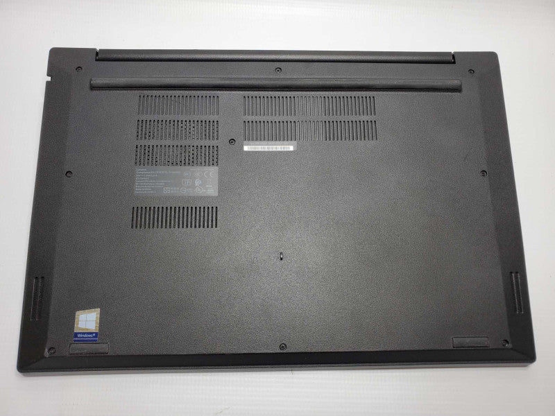 Lenovo ThinkPad E590 Core i7-8565U @ 1.8 GHz 16GB DDR4 250GB SSD (