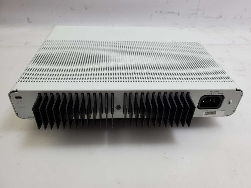 Cisco WS-C3560CG-8PC-S 8 Port PoE+ IP Base Switch - Factory Res )