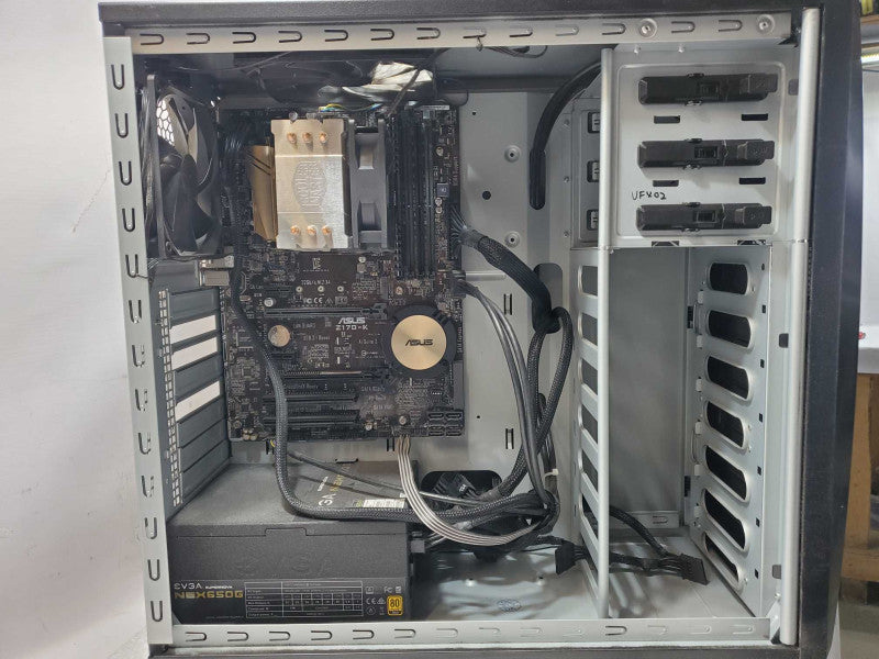 Custom/Asus PC, Core I7-6700K 4.0GHz, 8GB DDR4, No HDD/Caddies, 660W PSU _