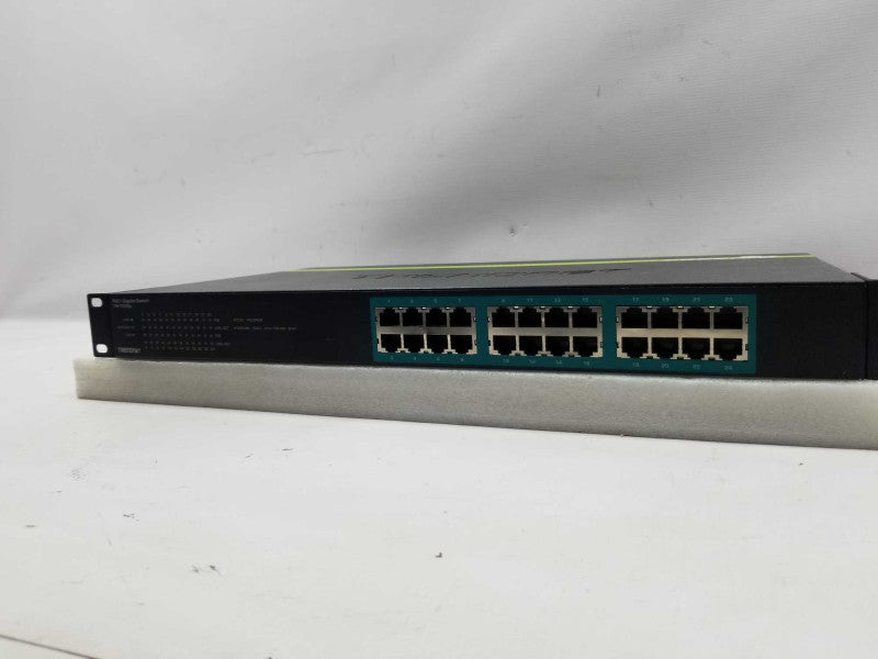 TRENDnet TPE-TG240G 24-Port Gigabit PoE+ Switch ~