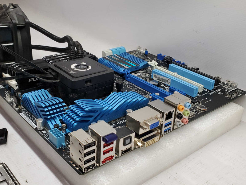 ASUS P8Z68-V Motherboard, i5-2500 3.3GHz 24GB DDR3 |