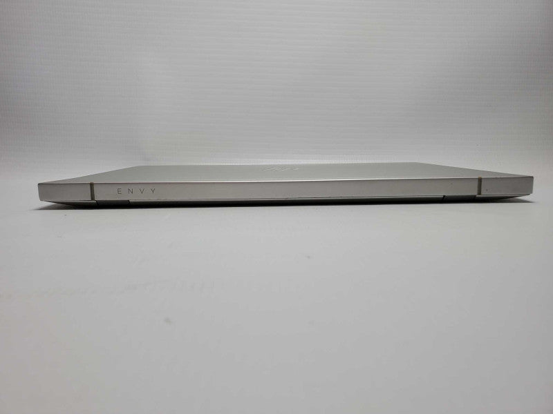 HP Envy Core i7-8565U @ 1.8 GHz 8GB DDR4 250GB SSD (