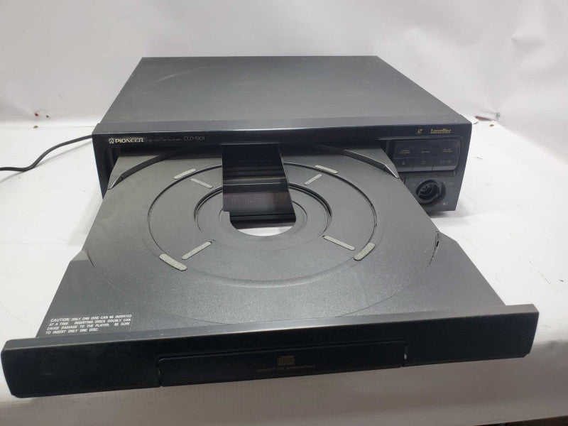 PIONEER CLD-S201 LaserDisc CD Player (AS-IS) |