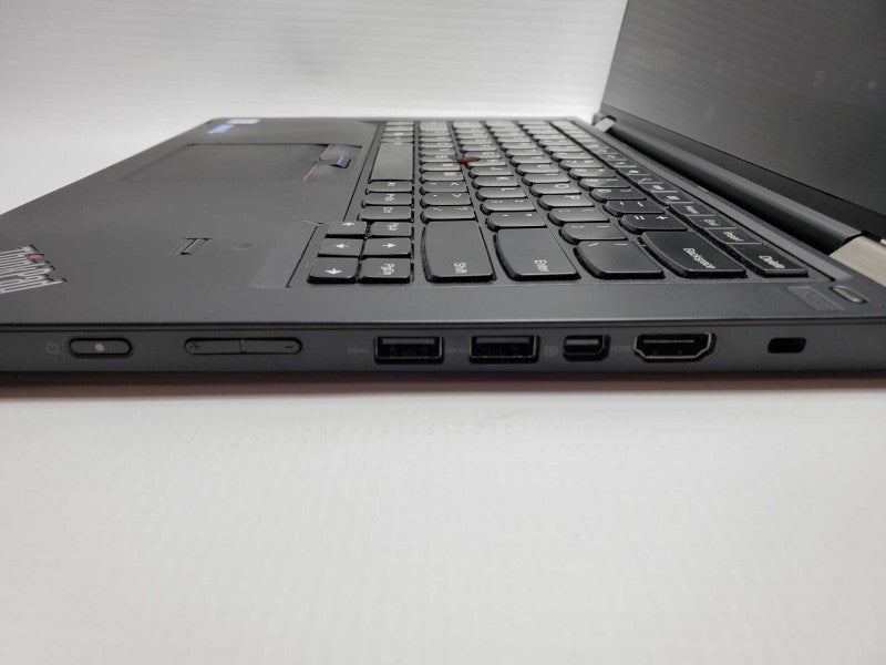 Lenovo P40 Yoga Core i7-6500U@ 2.5GHz 8GB Ram 250GB SSD Nvidia Quadro M500 2GB (
