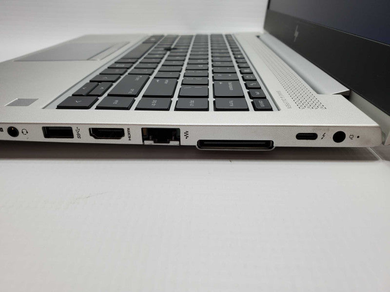 HP EliteBook 840 G5 Core i7-8550U @ 1.8 GHz 8GB DDR4 250GB SSD (
