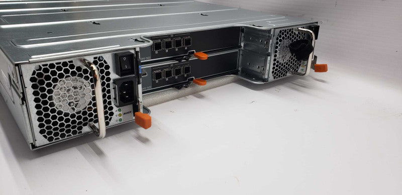 dell EMC SC420 array / 2x controllers 12gb / 2x psu / 24x 2.5\\" Slots #