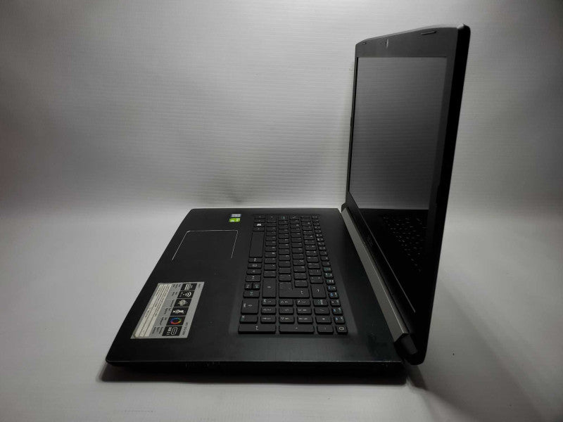 Acer Aspire 5 Core i5-8250U @ 1.6 GHz 12GB DDR4 500GB SSD Nvidia MX150 2GB (