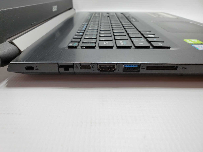 Acer Aspire 5 Core i5-8250U @ 1.6 GHz 12GB DDR4 500GB SSD Nvidia MX150 2GB (