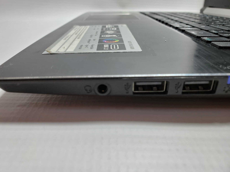 Acer Aspire 5 Core i5-8250U @ 1.6 GHz 12GB DDR4 500GB SSD Nvidia MX150 2GB (