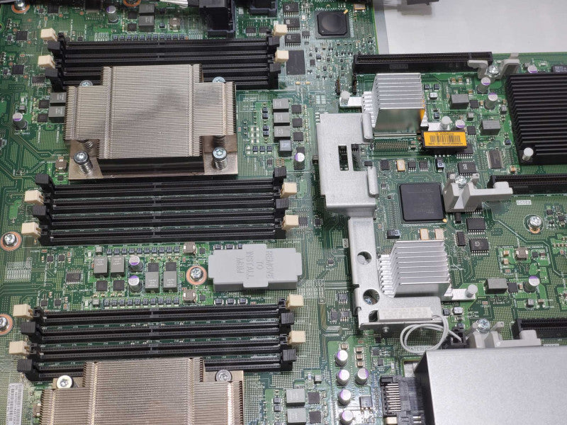 SUN ORACLE SPARC S7-2 Barebone, No RAM No HDD No PSU )