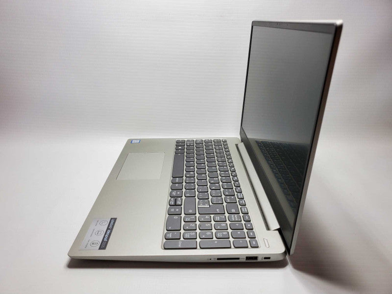 Lenovo IdeaPad 330S Core i7-8550U @ 1.8 GHz 8GB DDR4 250GB SSD (