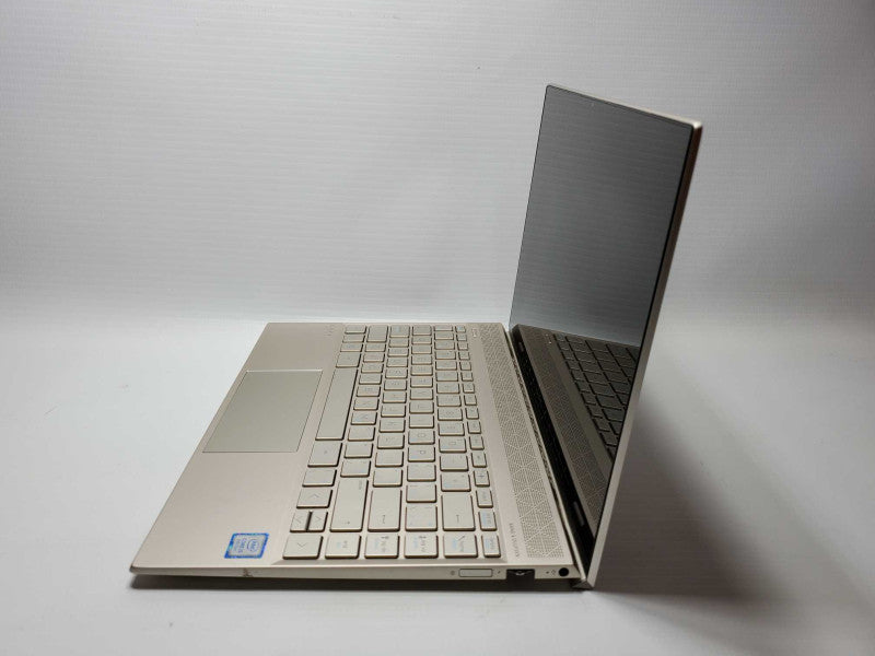 HP Envy Core i5-8250U @ 1.6 GHz 8GB Ram 250GB SSD *Touchscreen* [Read] (
