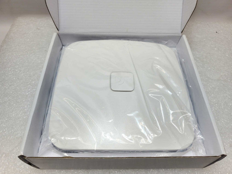 Datto AP62 universal Tri-Band 802.11ac Wave 2 Cloud-Managed WIFI Access Point _