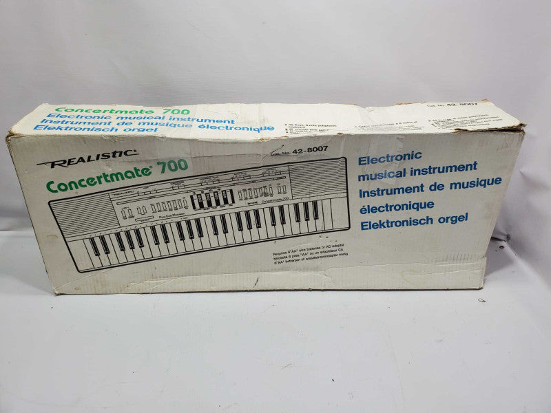 REALISTIC Concertmate 700 Electric Musical Keyboard w/ AC Adapter |