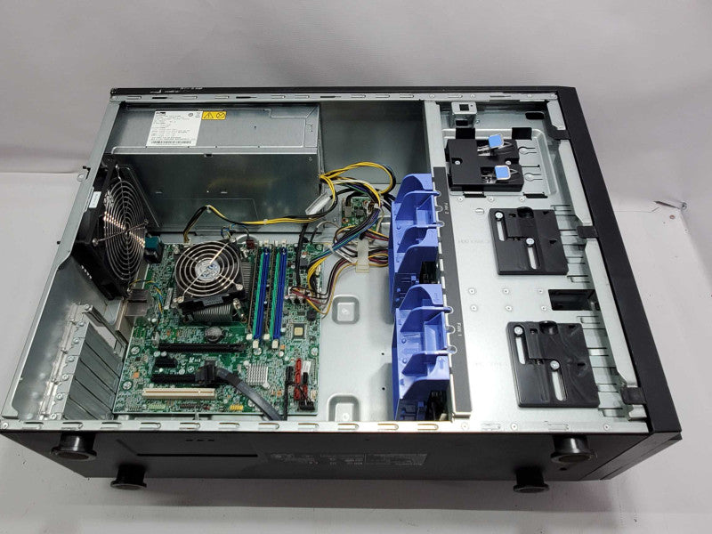 Lenovo ThinkServer TS440, E3-1245 v3 3.6GHz 8GB DDR4 No HDD No RAID Controller (AS-IS) |