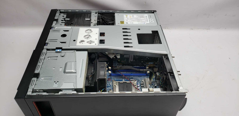 Lenovo thinkstation C30 Xeon E5-2609 V2 @ 2.50ghz / 16gb ram / Quadro NVS 310 #