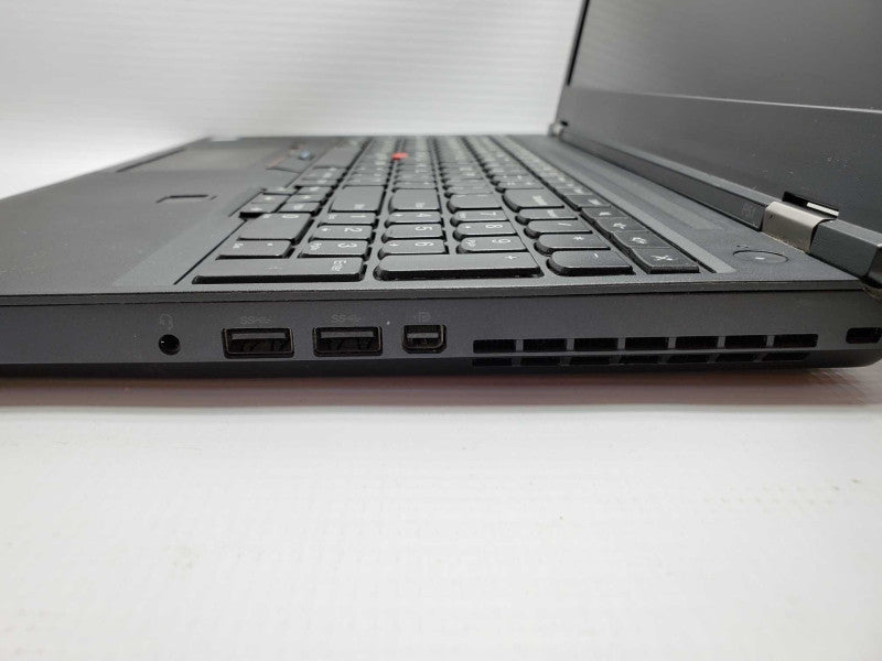 Lenovo P51 Core i7-7700HQ @ 2.8 GHz 16GB DDR4 500GB SSD Quadro M1200 4GB (
