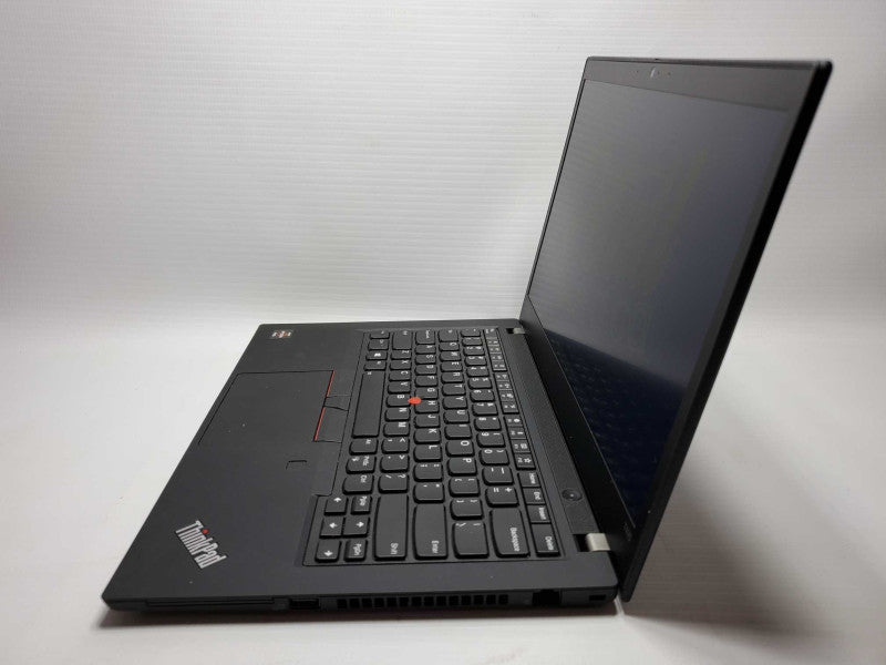 Lenovo T495s Ryzen 5 Pro 3500 @ 2.1 GHz 8GB 250GB SSD Radeon Vega 8 2GB (