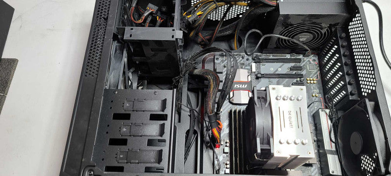 Custom PC- MSI Z270 TomaHawk (MS-7A68) i7-7700K 4.2GHz 32GB RAM NO OS NO HDD $