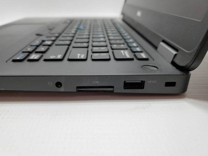 Dell Latitude E5470 Core i5-6300U @ 2.4 GHz 8GB DDR4 250GB SSD (