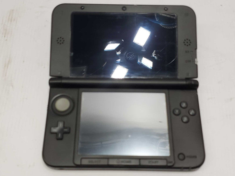 Nintendo 3DS XL Black |