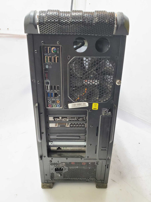 Custom PC Asus P9X79 i3-3930K @3.2GHz 16GB RAM No HDD Radeon HD 6970 )