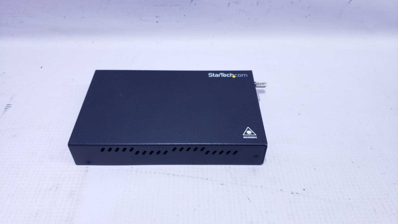 StarTech.com Gigabit Single Mode Fiber Media Converter LC 24.8 Miles/40 Km [