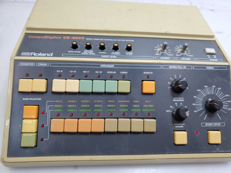 Vintage Roland CR-5000 CompuRhythm Analog Drum Machine )
