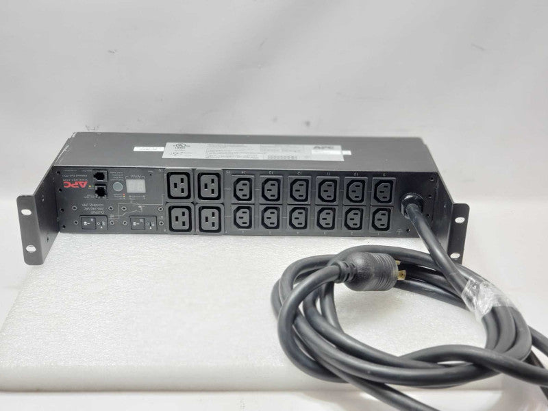 APC Metered Rack PDU, Metered, 2U, 24A, 208V, (12) C13s and (4) C19 _