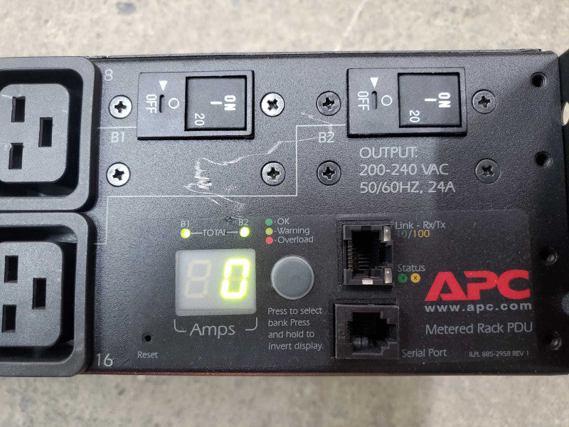 APC Metered Rack PDU, Metered, 2U, 24A, 208V, (12) C13s and (4) C19 _