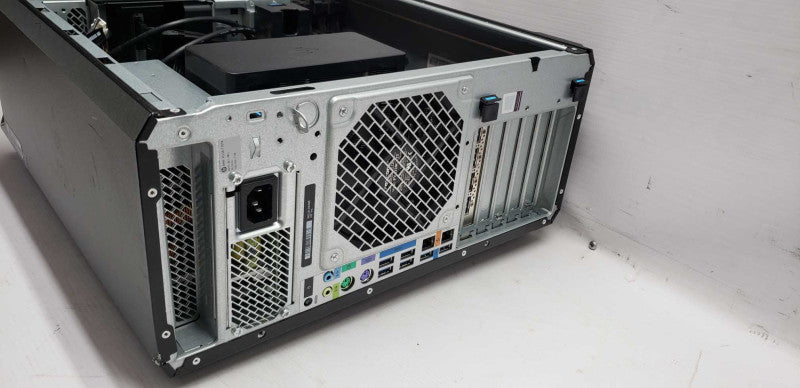 HP Z4 Xeon W2123 @ 3.60ghz / 16gb ram / quadro P2000 / no HDDs #