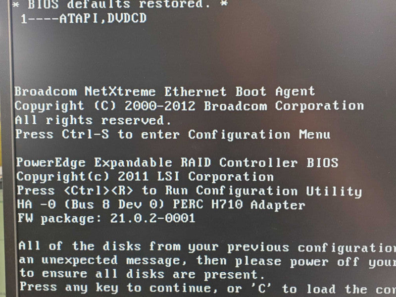Dell PE T420, 2x Xeon E5-2430 2.2GHz, 16GB, PERC H710, 2x PSU, 3.5\\", Read _
