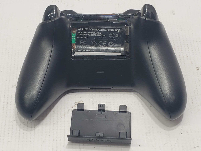 Microsoft XBox One Wireless Controller, No battery |