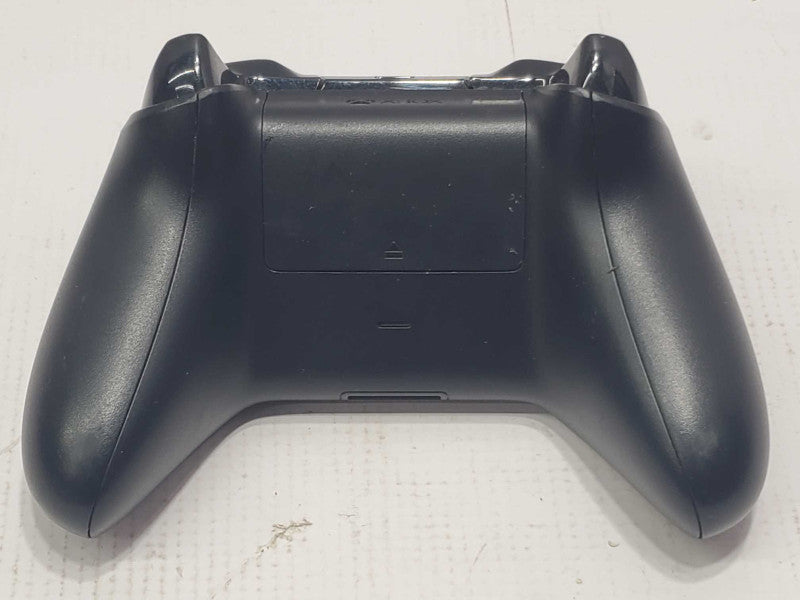 Microsoft XBox One Wireless Controller, No battery |