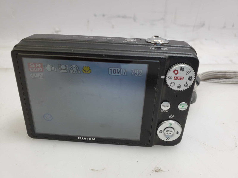 Fujifilm Finepix J250 digital point & shoot camera w/ 2G Memory Card )