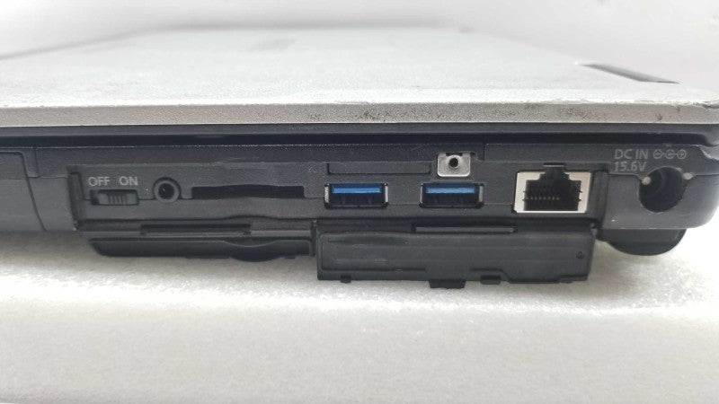 Panasonic Toughbook CF-54 14\\", i5-6300U 2.4GHz/16GB DDR3, 500GB SSD. ~