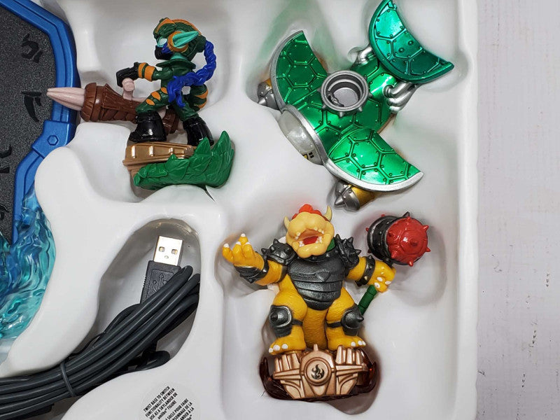 Skylanders Superchargers Racing, WII Game |