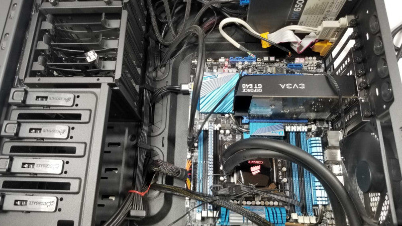 ASUS P9X79 PRO Intel X79, i7-3930K 3.2GHz/4GB DDR3, nVidia GT 640, No HDDS ~