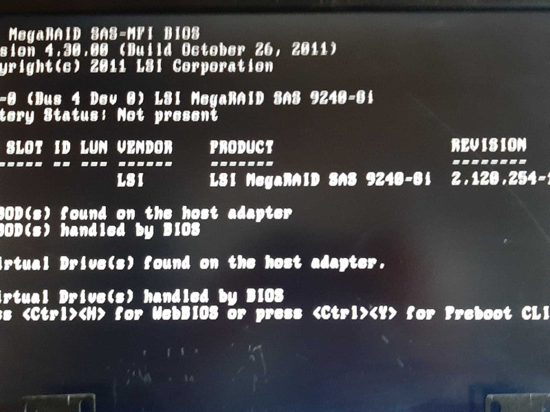 Lenovo ThinkServer RD330 2x Xeon E5-2420 @ 1.9GHz 32GB RAM SAS 9240-8i -NO HDD +