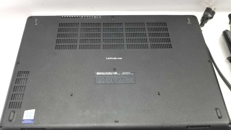 Dell Latitude 5590 15.6\\" FULL-HD i5-8250U 1.6GHz/8GB DDR4, 180GB SSD. ~